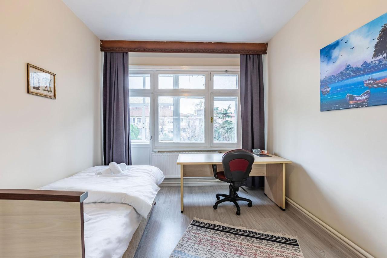 Charming Apartment Surrounded By Vibrant Attractions In Kadikoy Stambuł Zewnętrze zdjęcie